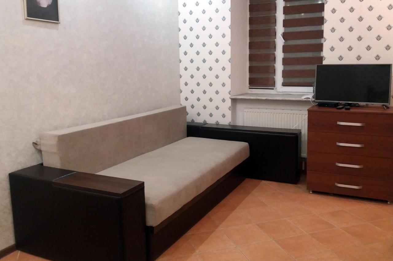 Comfortable Apartment On Franko Lviv Bagian luar foto
